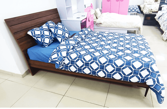 Lit Simple en Noyer Avec Matelas